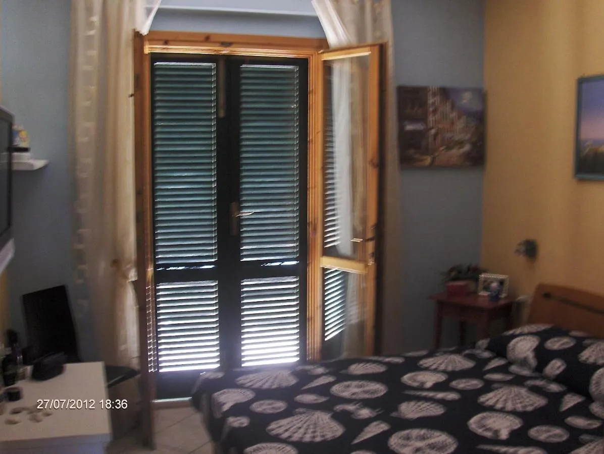 Holiday home Elbamare Residence Con Piscina Nisporto Italy
